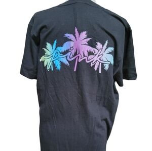 NEW• PINK TROPICAL SHIMMER TEE